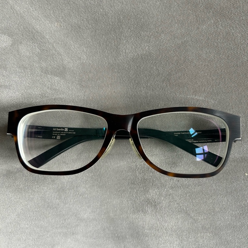 IC! Berlin Harmonic oscillator (Black) glasses EUC 56•17•145